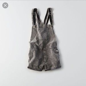 Don’t ask why by American Eagle corduroy overall